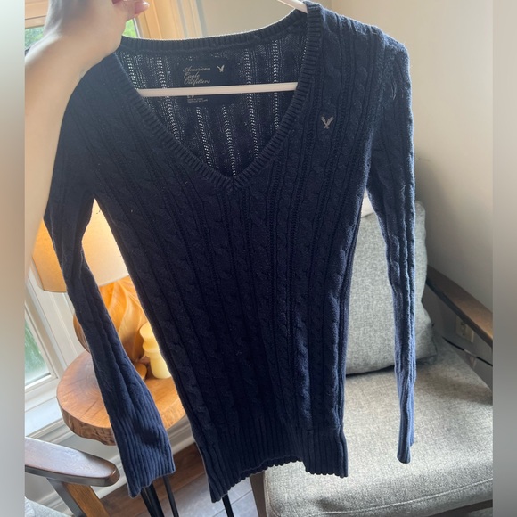 American eagle sweater - Picture 2 of 2
